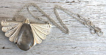 Winged Necklace: Silver